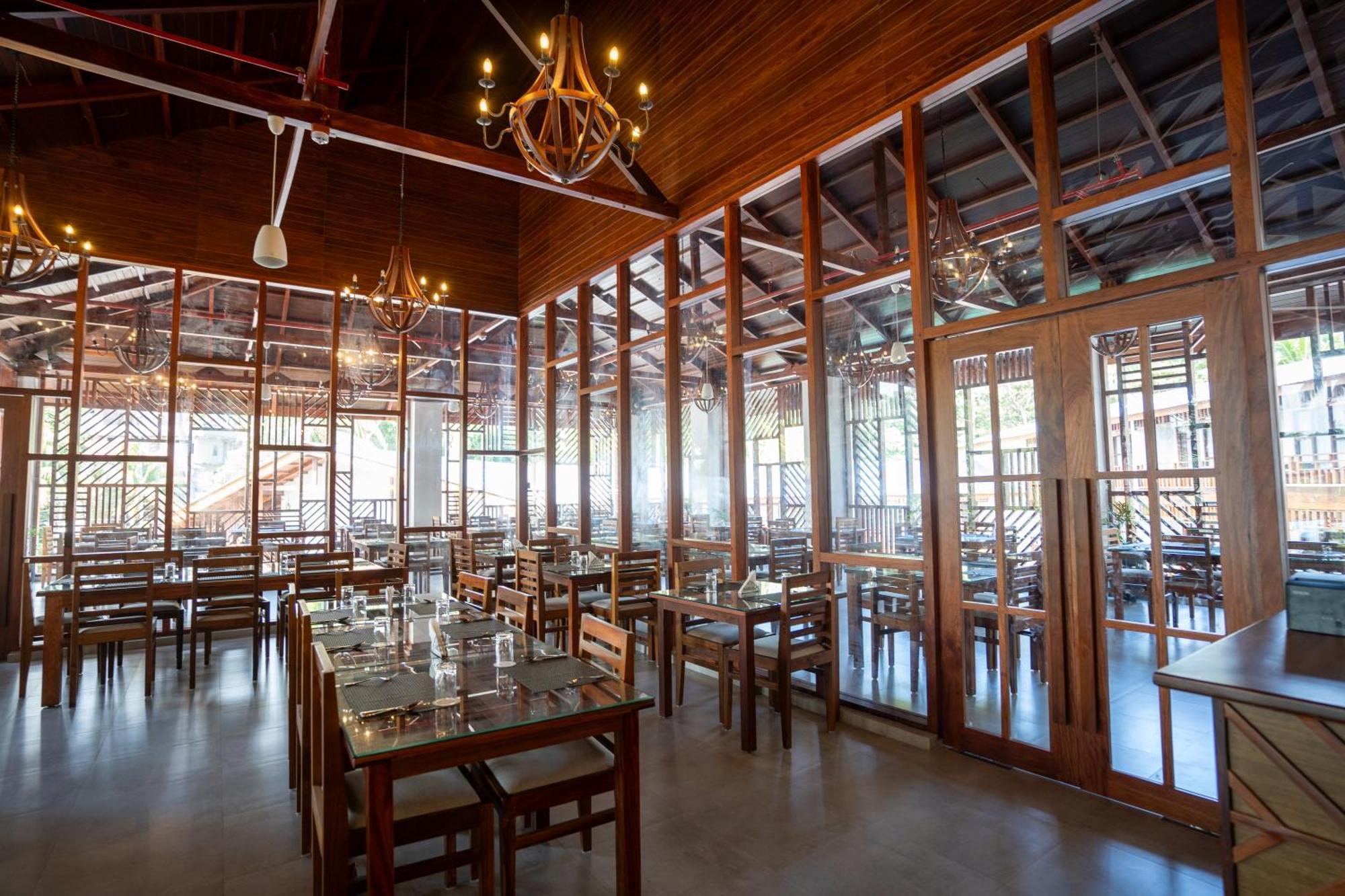 The Eden Hotel Port Blair Exterior foto